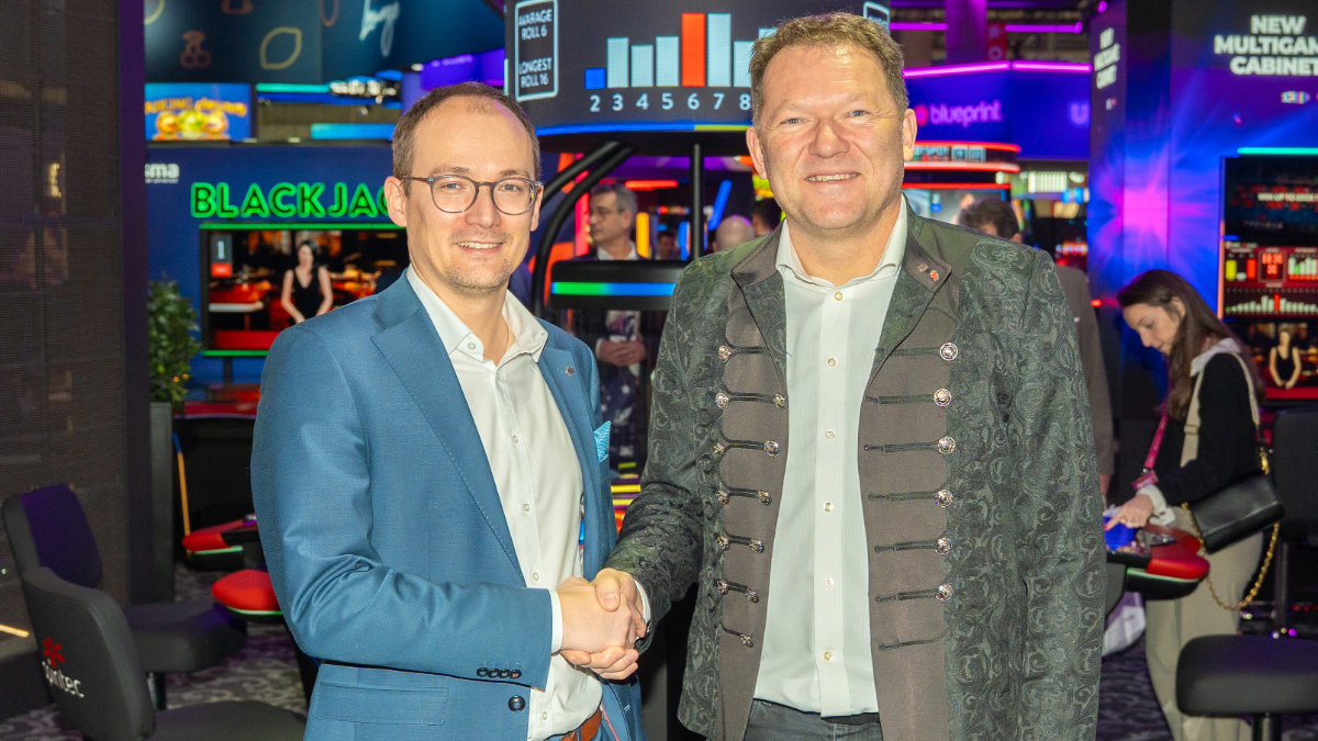 Merkur_Dominik Raasch+Goran Miškulin